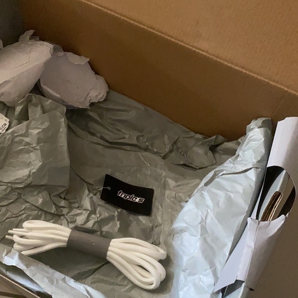 Balenciaga Triple S Pink & White colourway - Picture 7 of 7